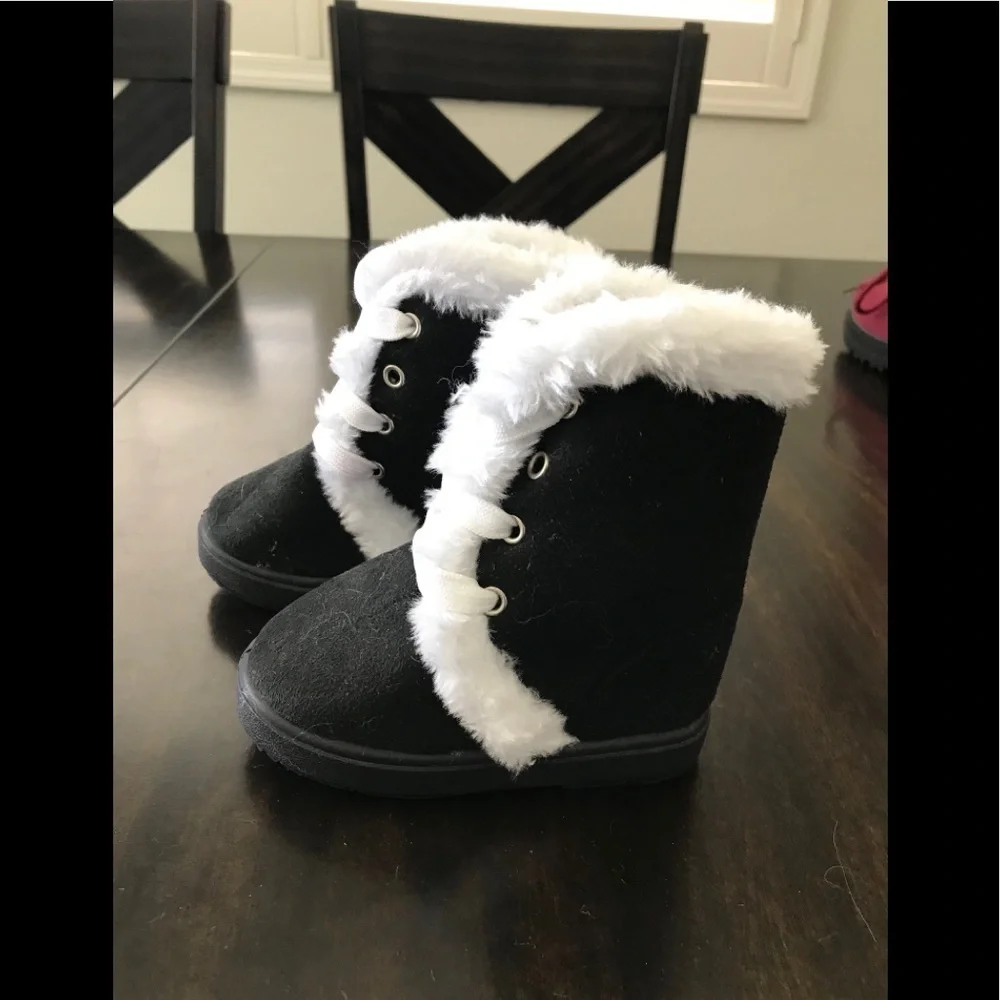 NEW Faux Suede/Fur Trimmed Boots